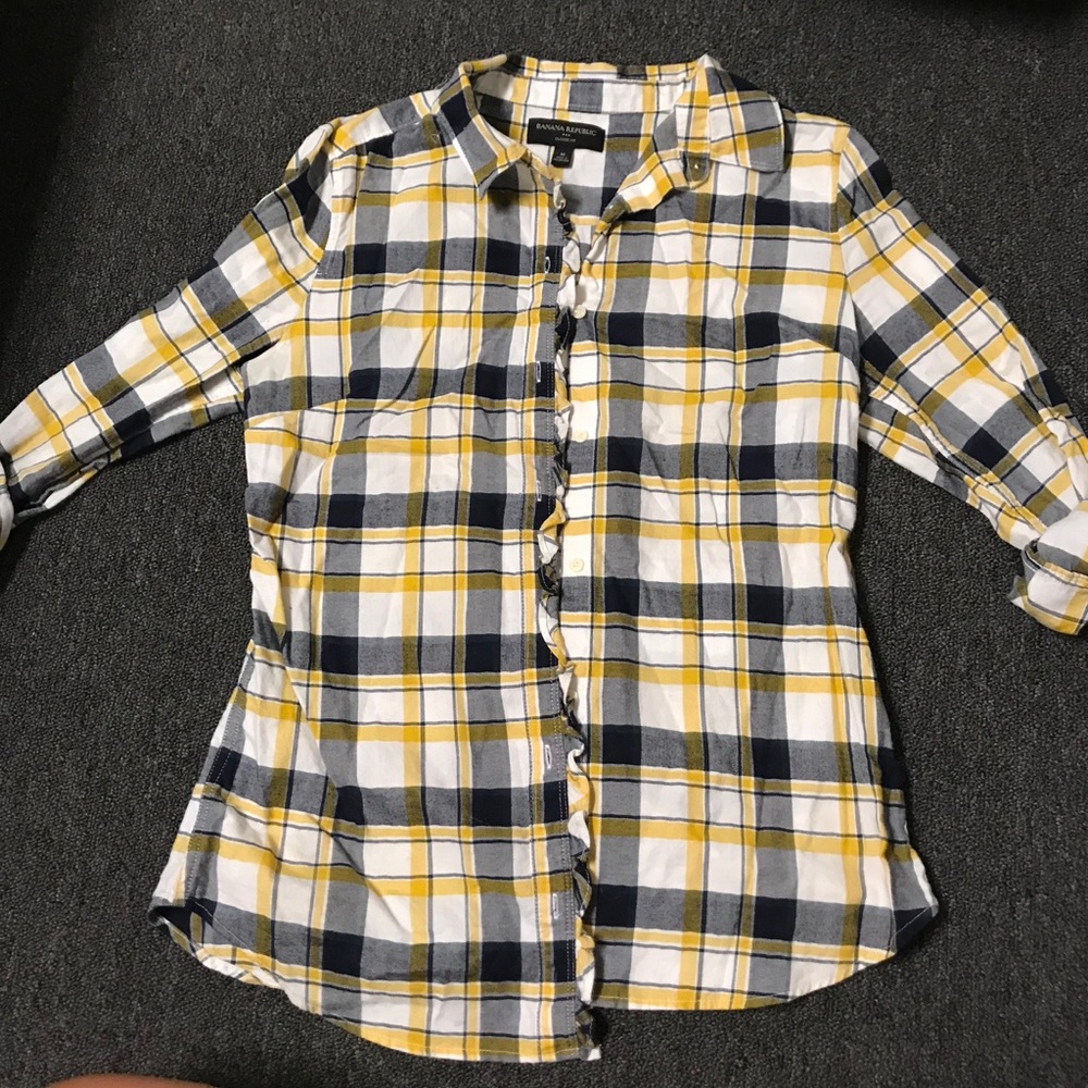 Banana Republic Women’s Long Sleeve button up